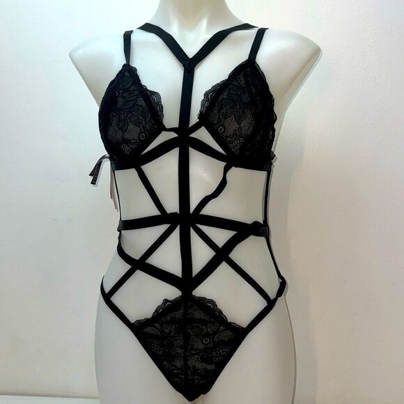 Sold out - Picture 1 of 5